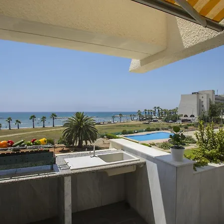 Imagine You And Your Family Renting This Perfect Holiday Minutes From The Beach, Larnaca 1383 Villa *