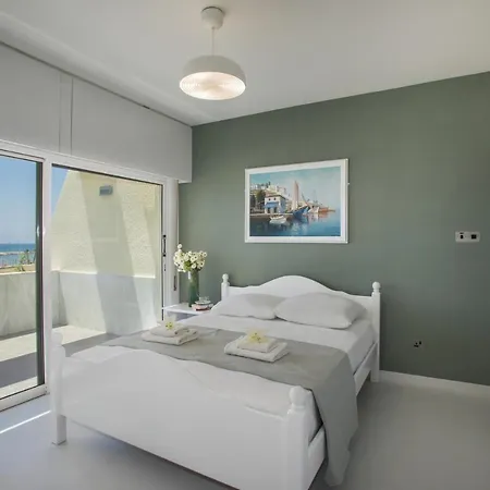 Villa Imagine You And Your Family Renting This Perfect Holiday Minutes From The Beach, Larnaca 1383 *